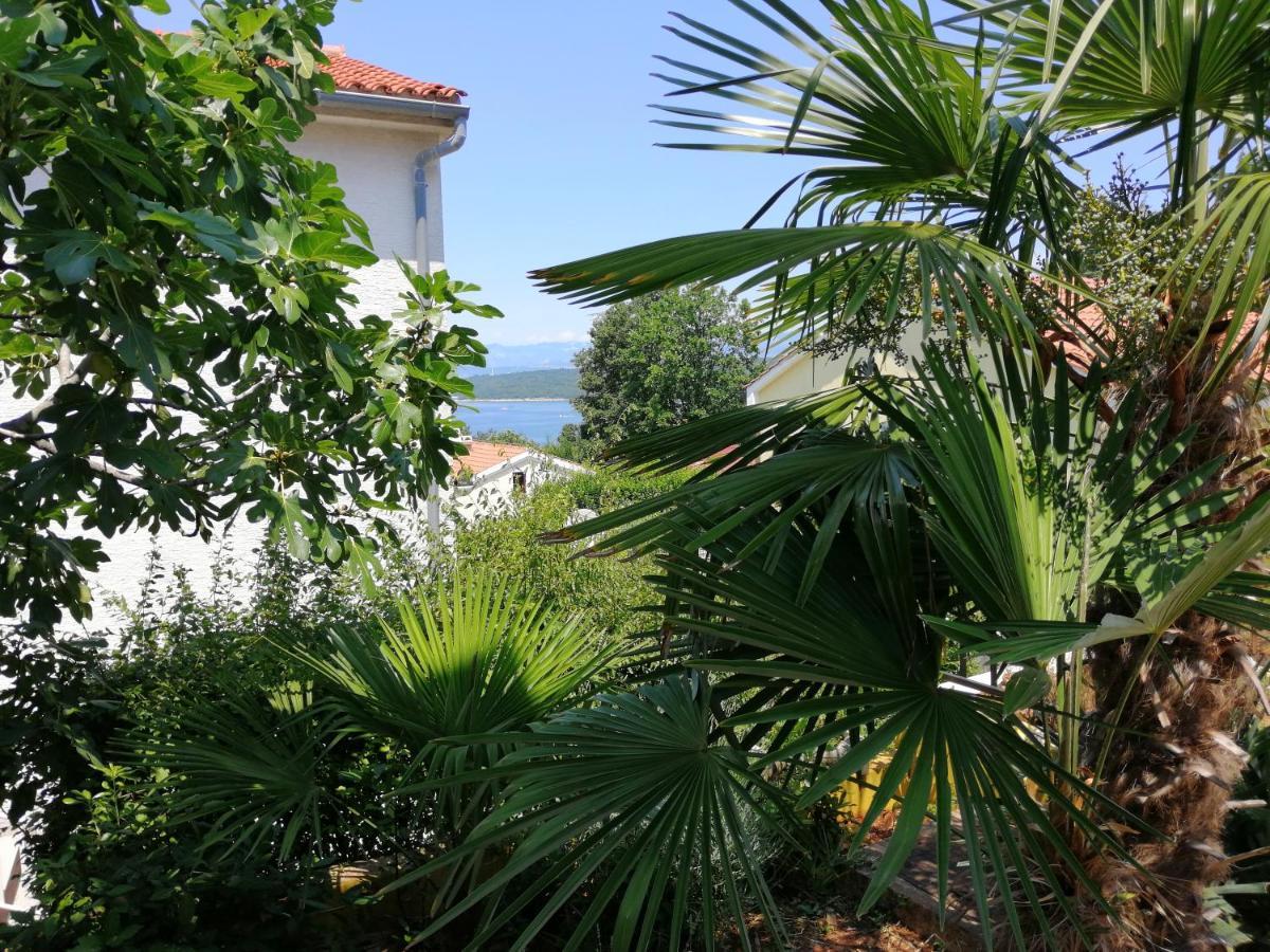 Apartments Njivice Εξωτερικό φωτογραφία